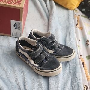 Vans Kids Navy Blue Velcro Old Skool Sneakers